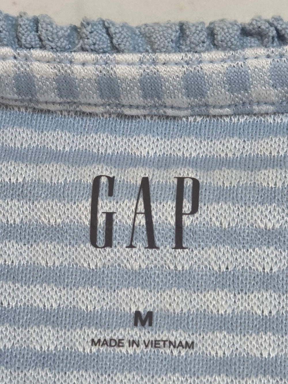 GAP Ginham Pointelle Shell Tank Top - Picture 4 of 4